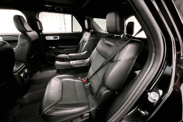 Used 2023 Agate Black Metallic Ford ST image 25
