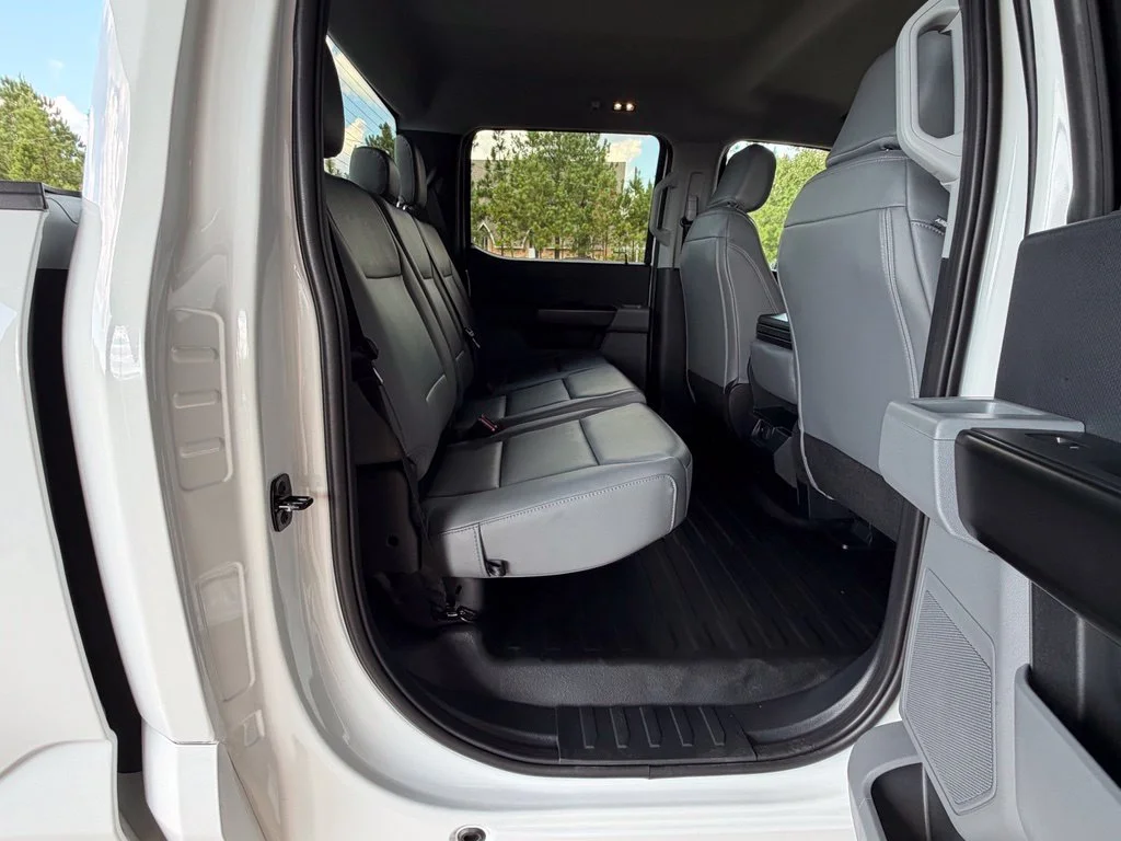 New 2026 Oxford White Ford XL image 10