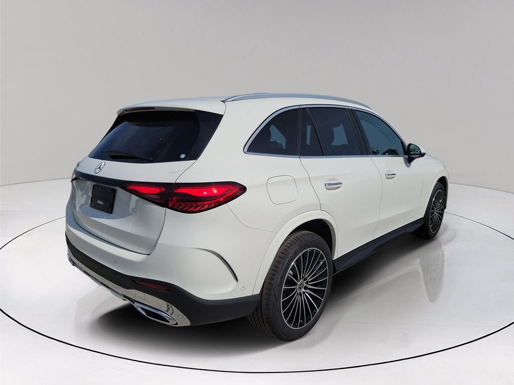 New 2027 Polar White Mercedes-Benz GLC 300 image 6