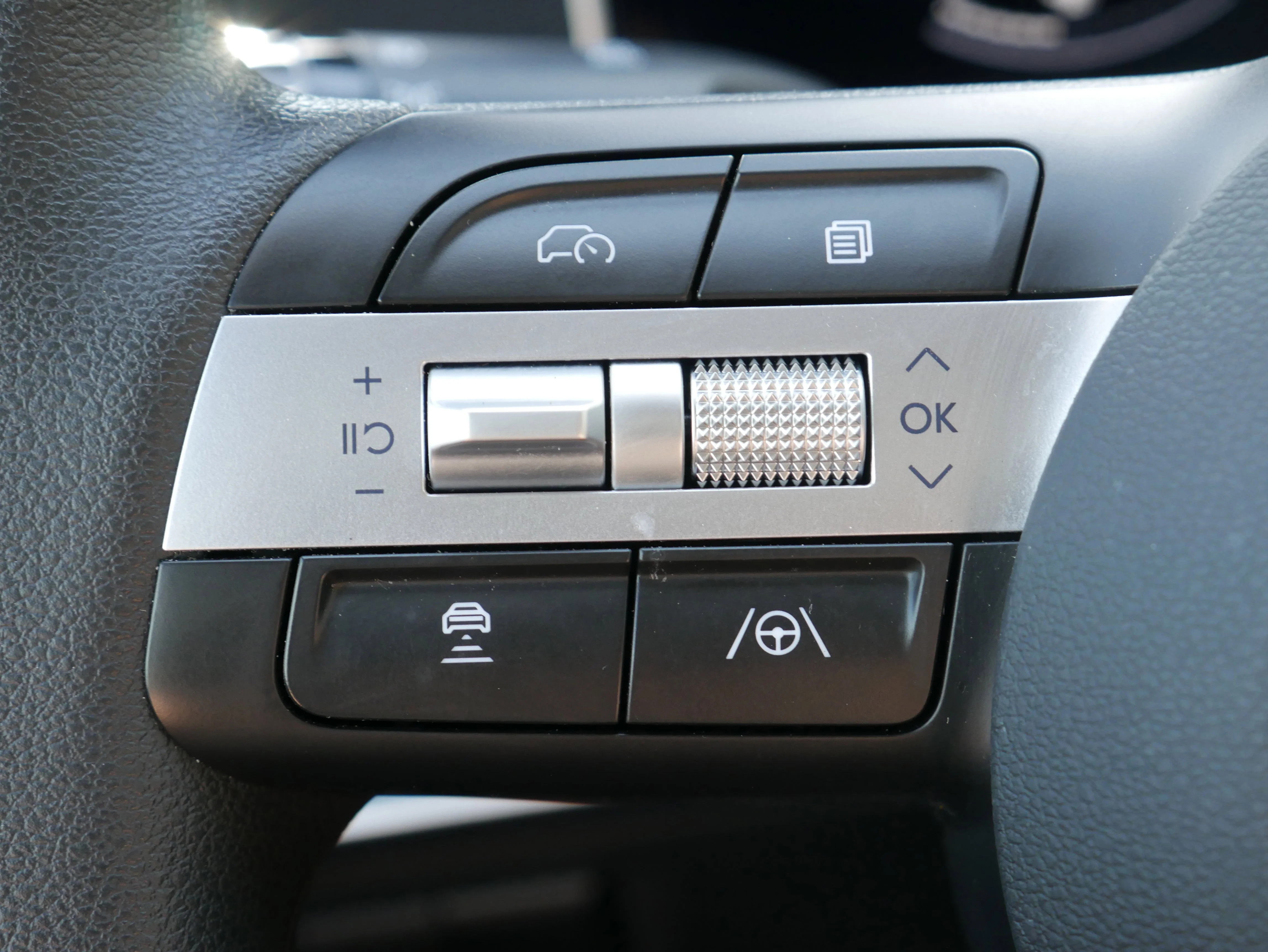 2026 Hyundai Tucson SE - Photo 23