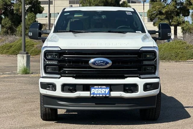 New 2026 Star White Metallic Tri-Coat Ford F-350® Platinum® image 28