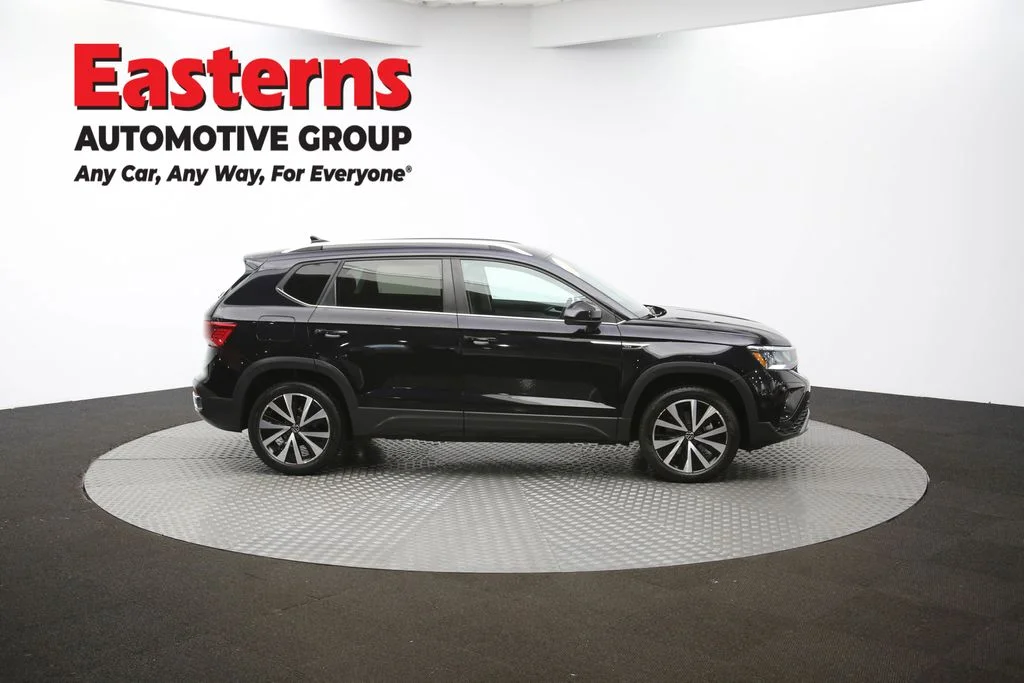 Used 2024 Black Volkswagen 1.5T SE image 44
