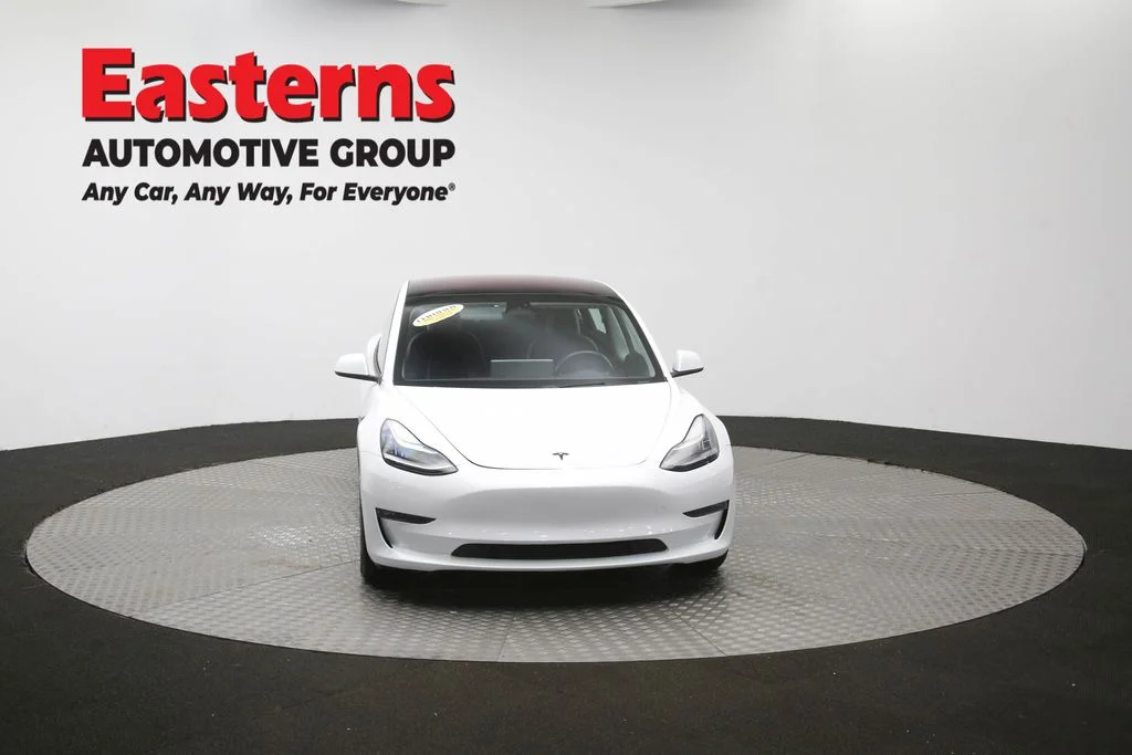 Used 2018 White Tesla Long Range image 46