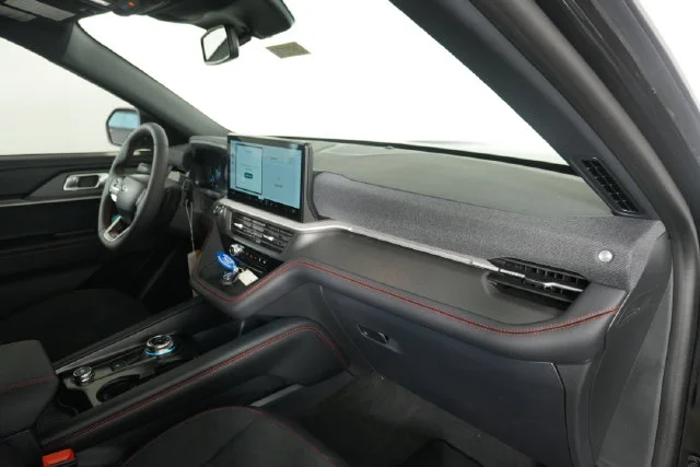 New 2026 Agate Black Metallic Ford ST image 33