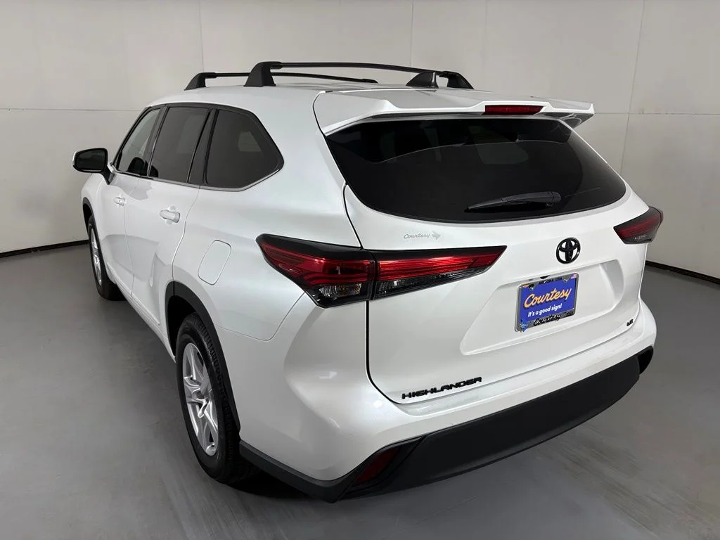 Used 2022 Beige Toyota LE image 6
