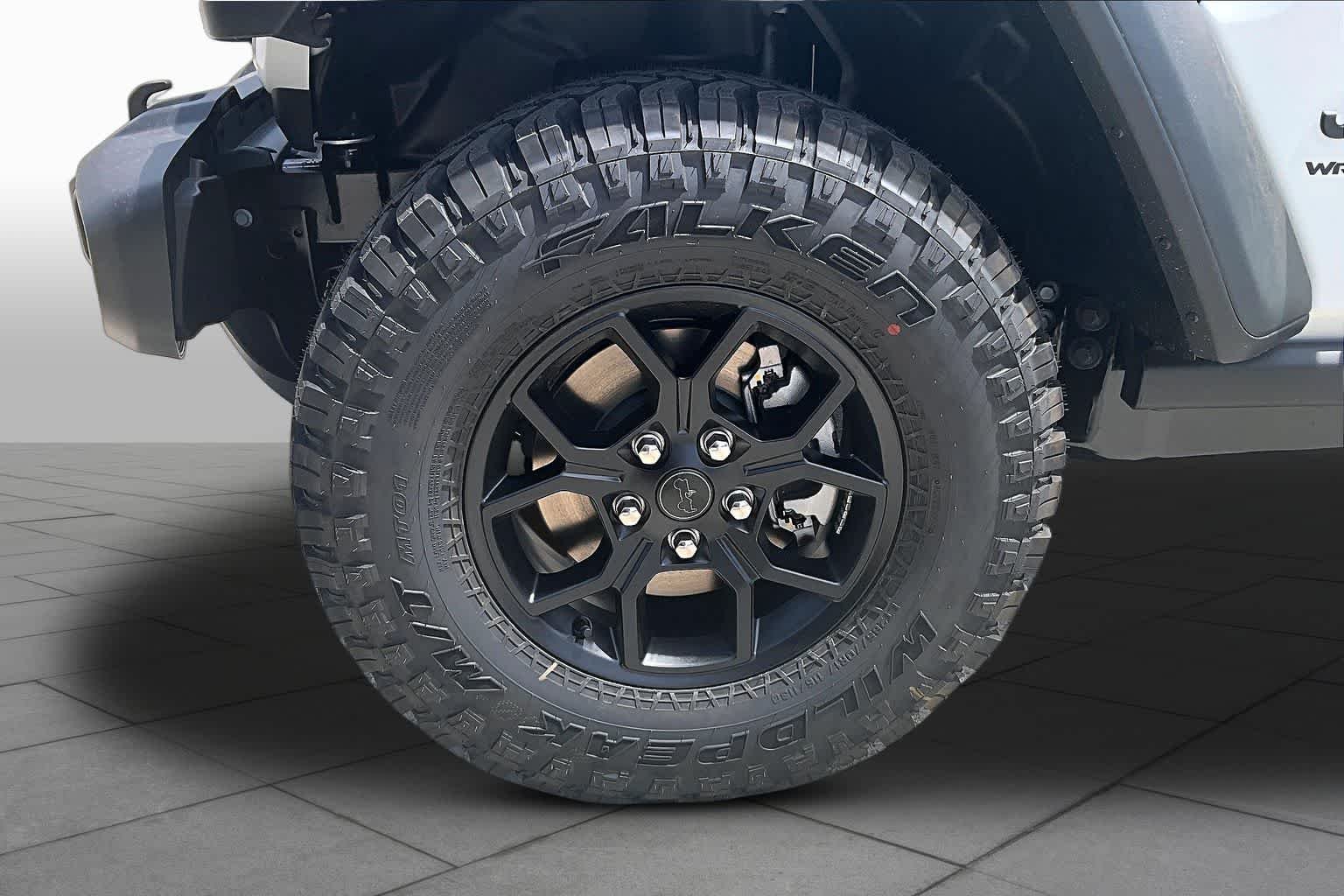 New 2026 Bright White Clear-Coat Exterior Paint Jeep Willys image 12