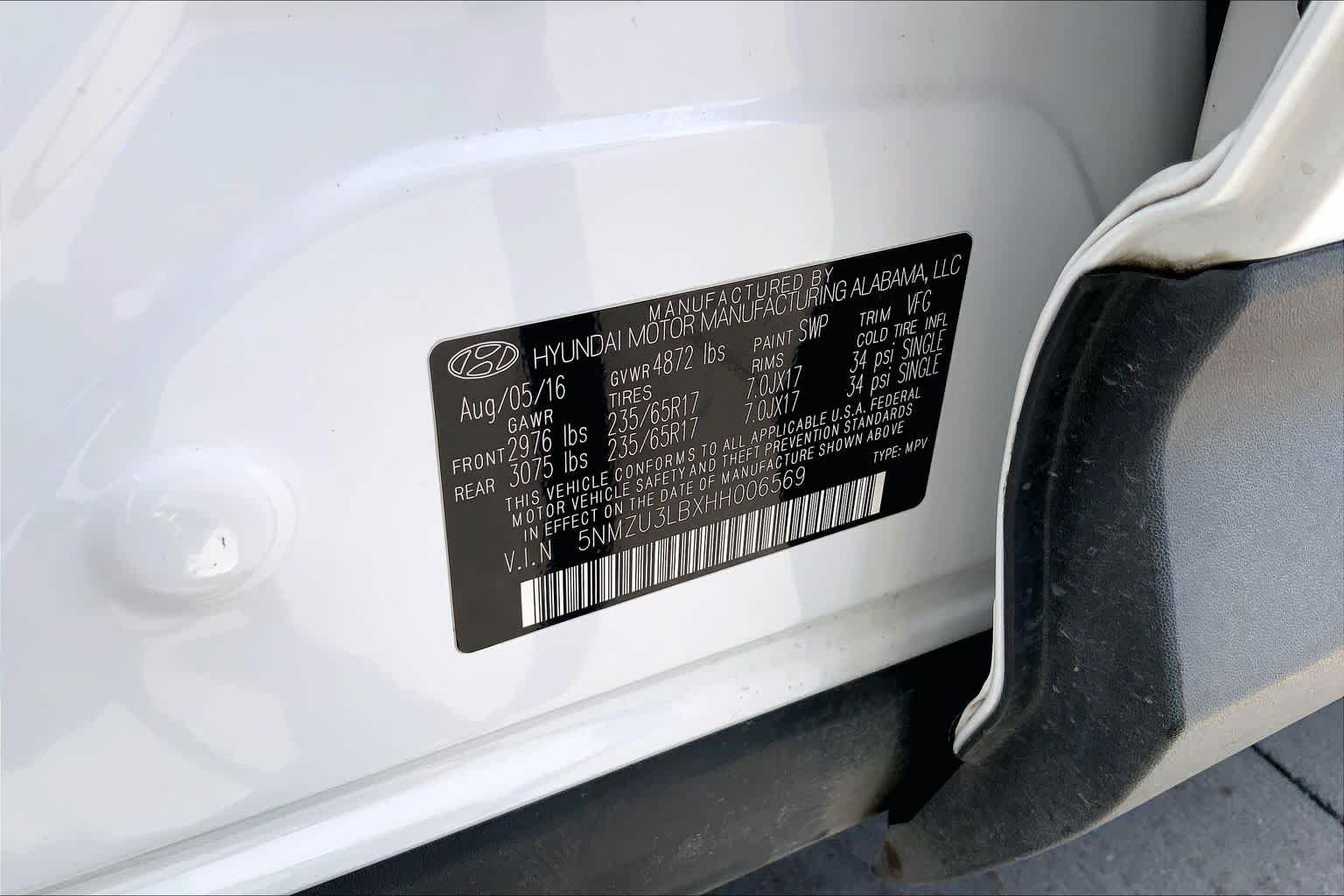 Used 2017 Frost White Pearl Hyundai 2.4L image 33