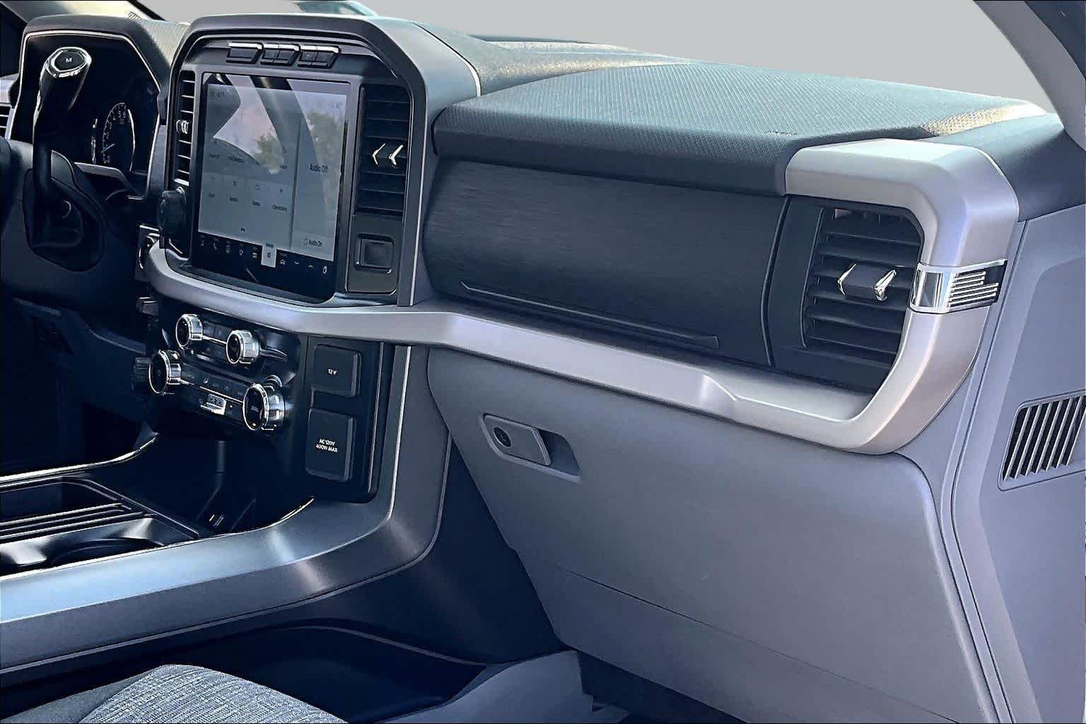 Used 2023 Antimatter Blue Metallic Ford XLT image 18