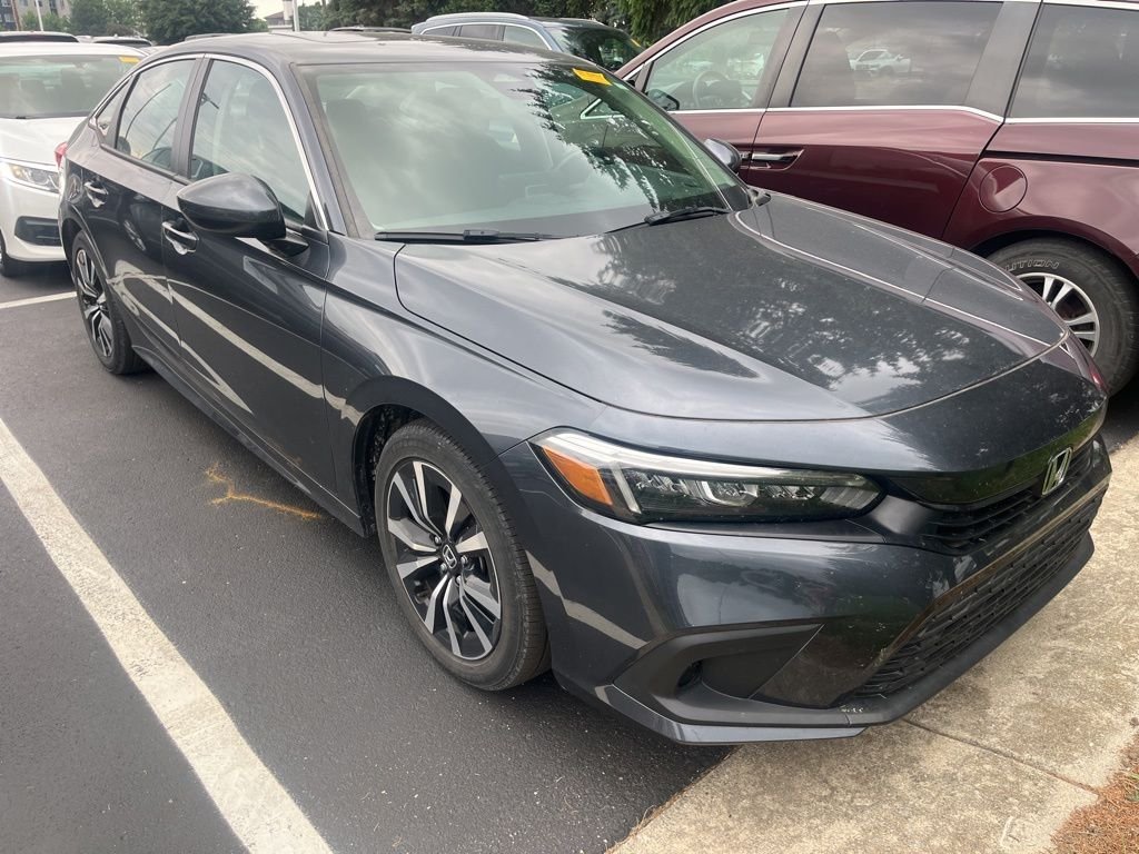 Used 2023 Meteorite Gray Metallic Honda EX image 5