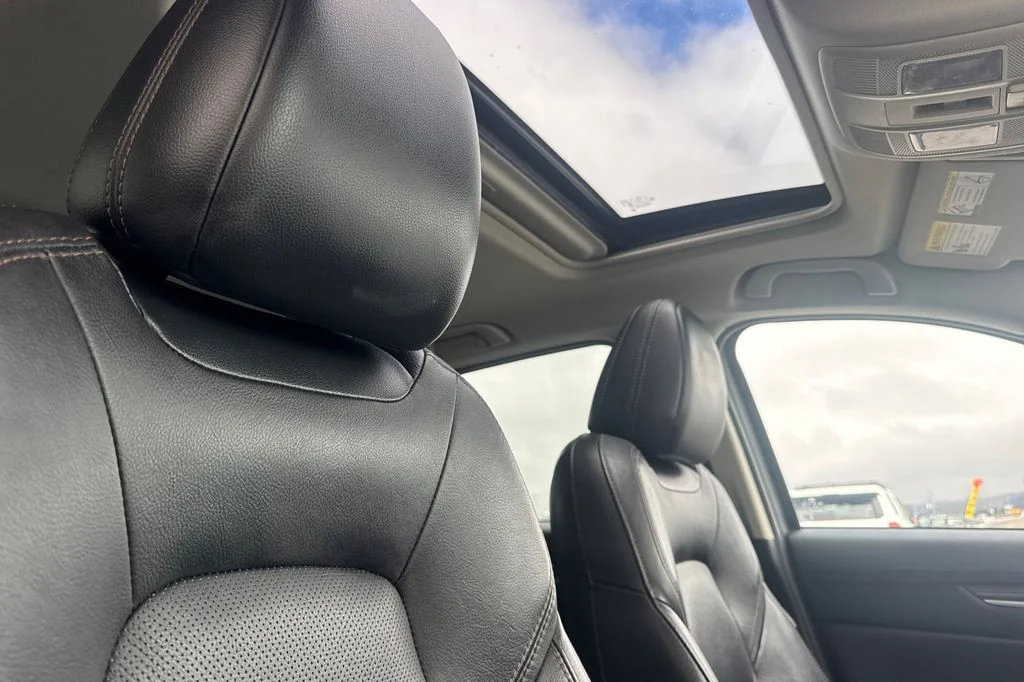 Used 2019 Black Mazda Grand Touring image 21