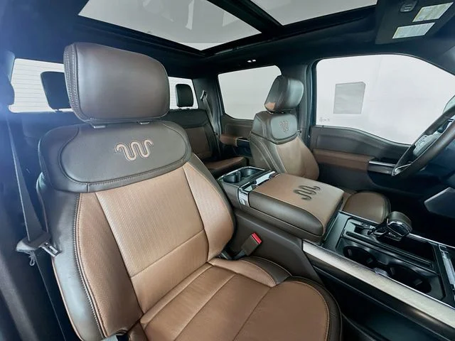 New 2026 Carbonized Gray Metallic Ford King Ranch image 29
