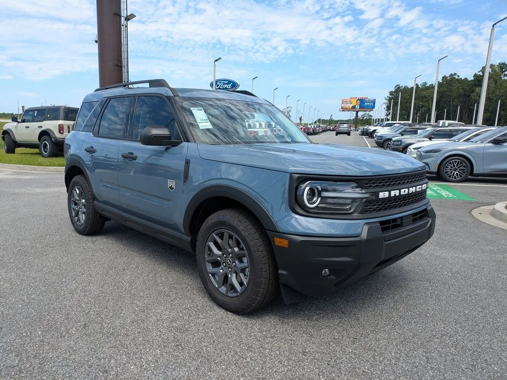 New 2026 Azure Gray Metallic Tri-Coat Ford Big Bend image 2