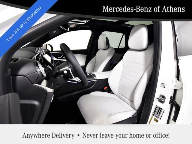 New 2026 Polar White Mercedes-Benz GLC 300 image 4