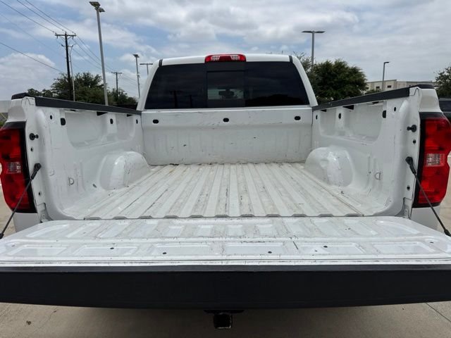 Used 2017 White Chevrolet LT image 4