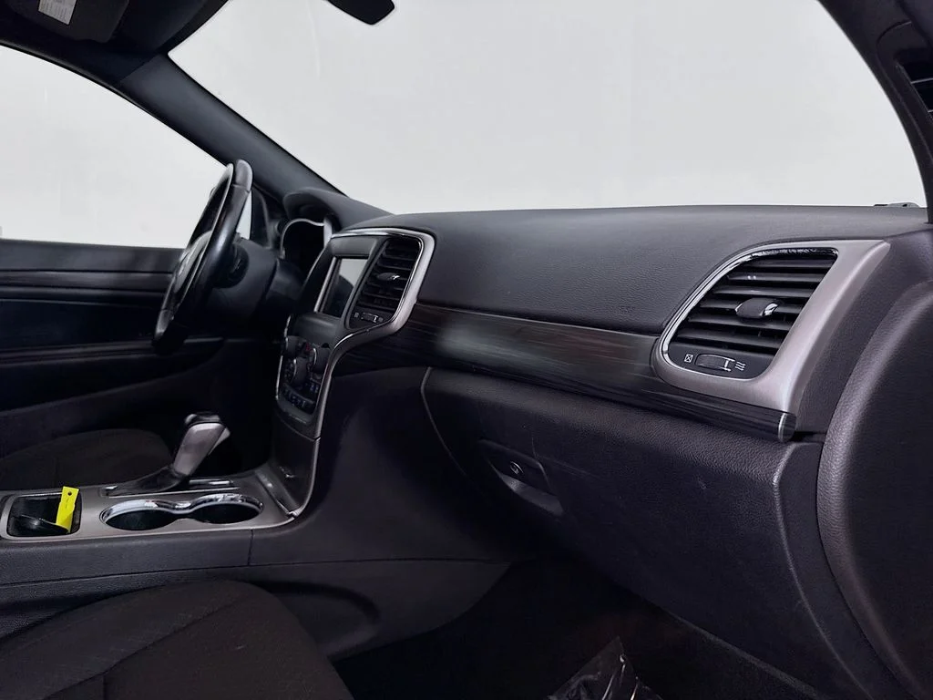 Used 2021 Gray Jeep Laredo E image 26