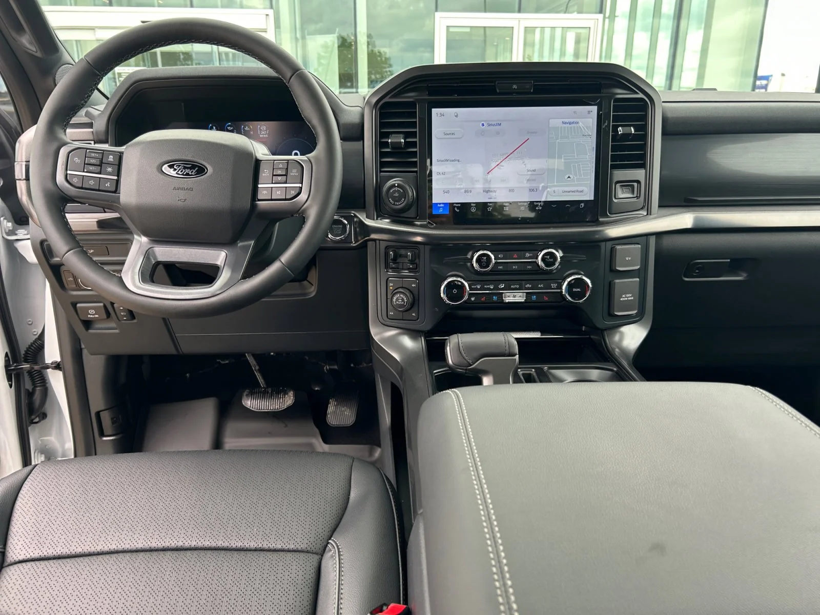 New 2026 Oxford White Ford Lariat image 20