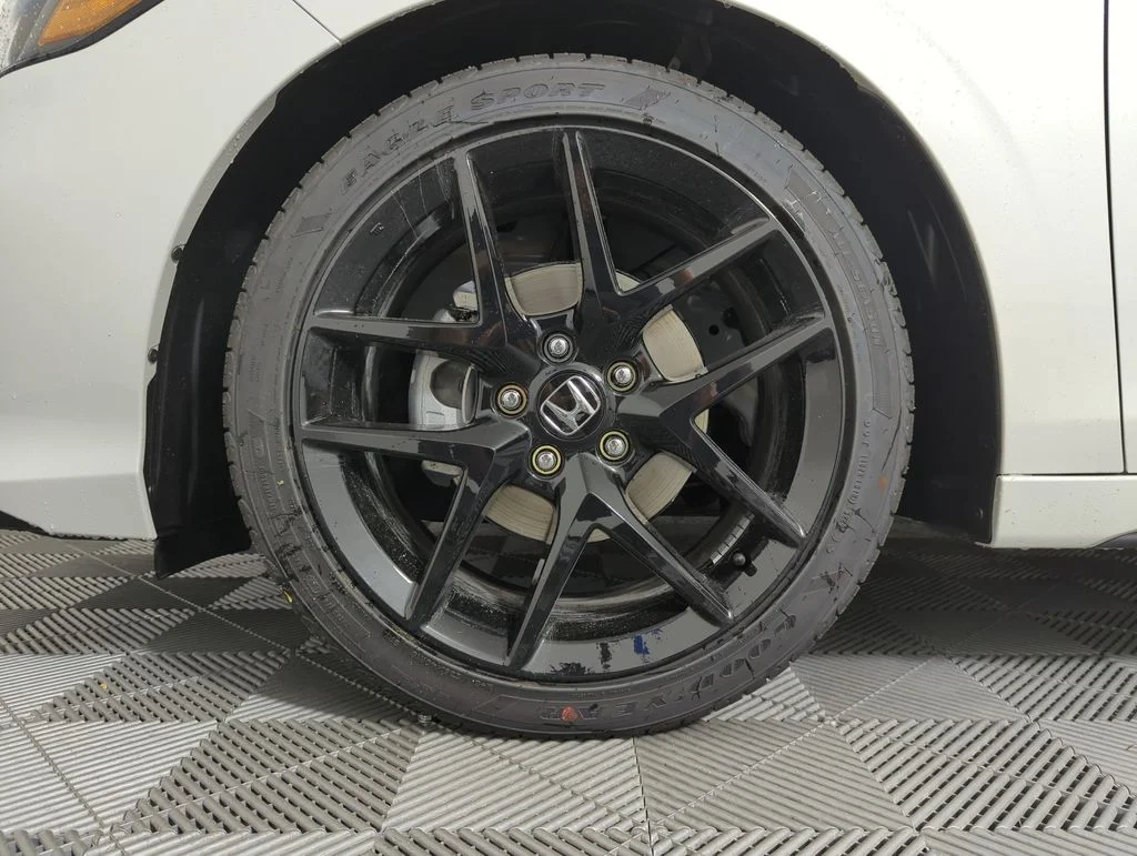 2026 Honda Civic Hatchback Sport - Photo 11