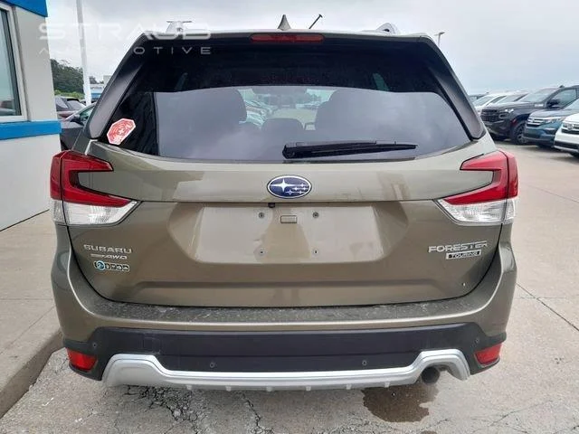 Used 2023  SUBARU  image 6