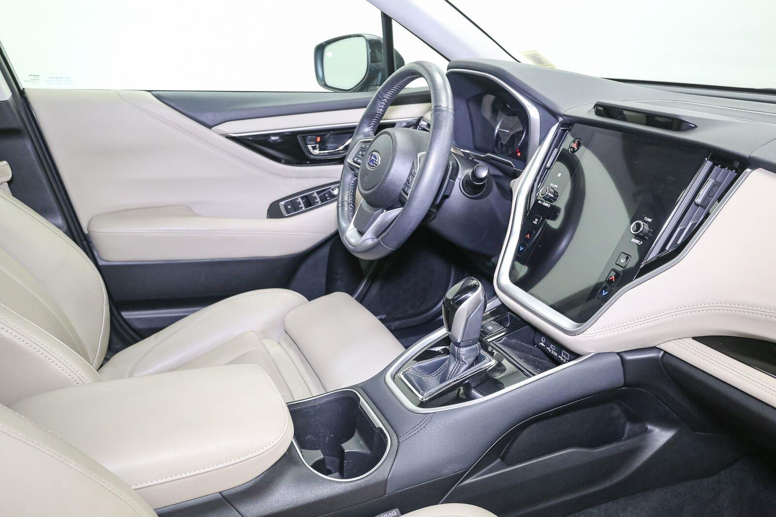 Used 2023 Crystal Black Silica Subaru Limited image 18