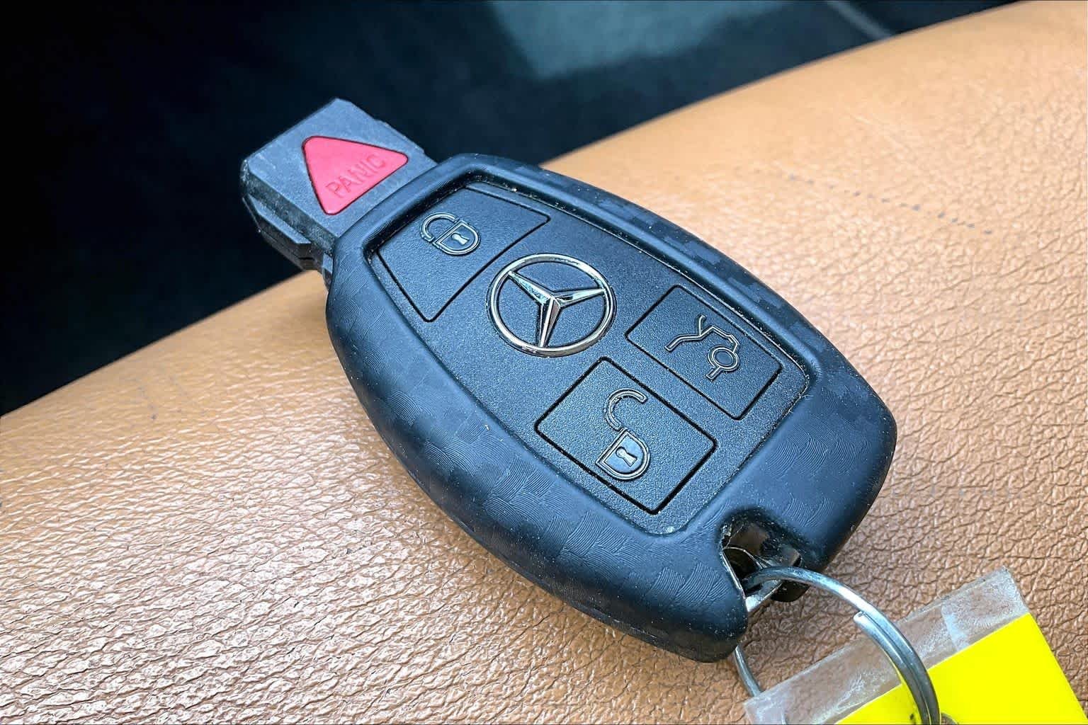 Used 2012  Mercedes-Benz E 350 image 14