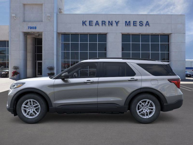 New 2026 Carbonized Gray Metallic Ford Active image 32