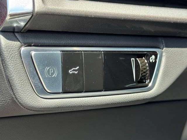 2026 Cadillac VISTIQ Sport - Photo 20