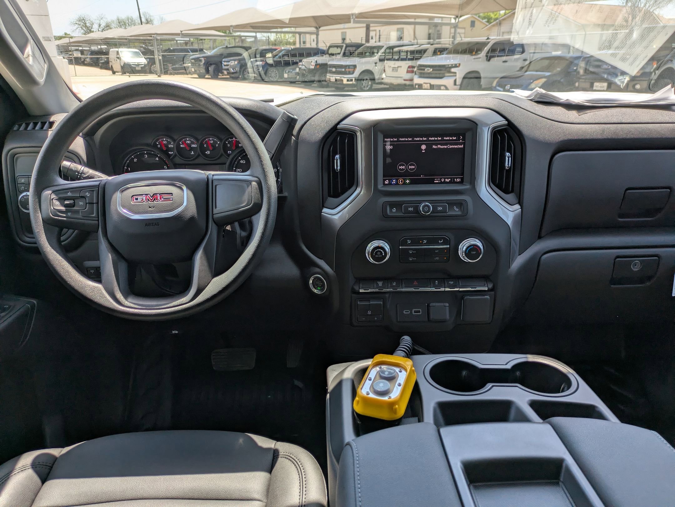 2025 GMC Sierra 3500HD Pro - Photo 20
