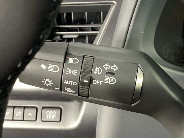 Used 2025 Black Lexus 300h F SPORT Design image 19