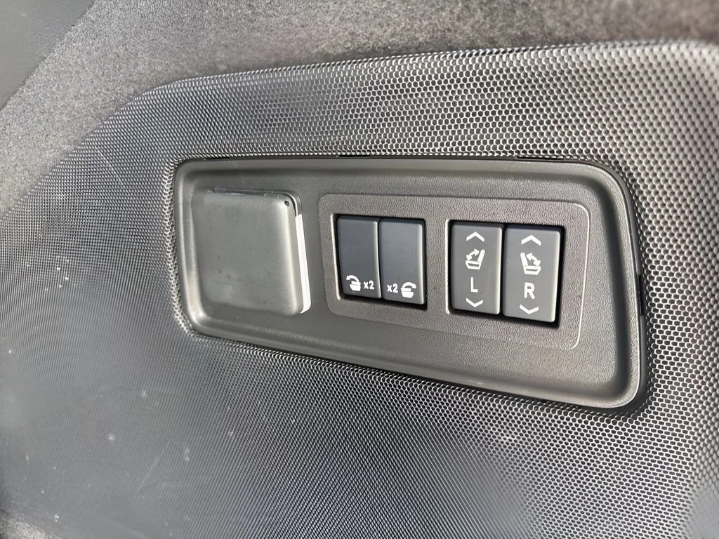 Used 2025 Galactic Gray Metallic Cadillac Sport Platinum image 34
