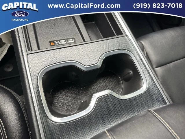 Used 2026 White GMC Elevation image 31