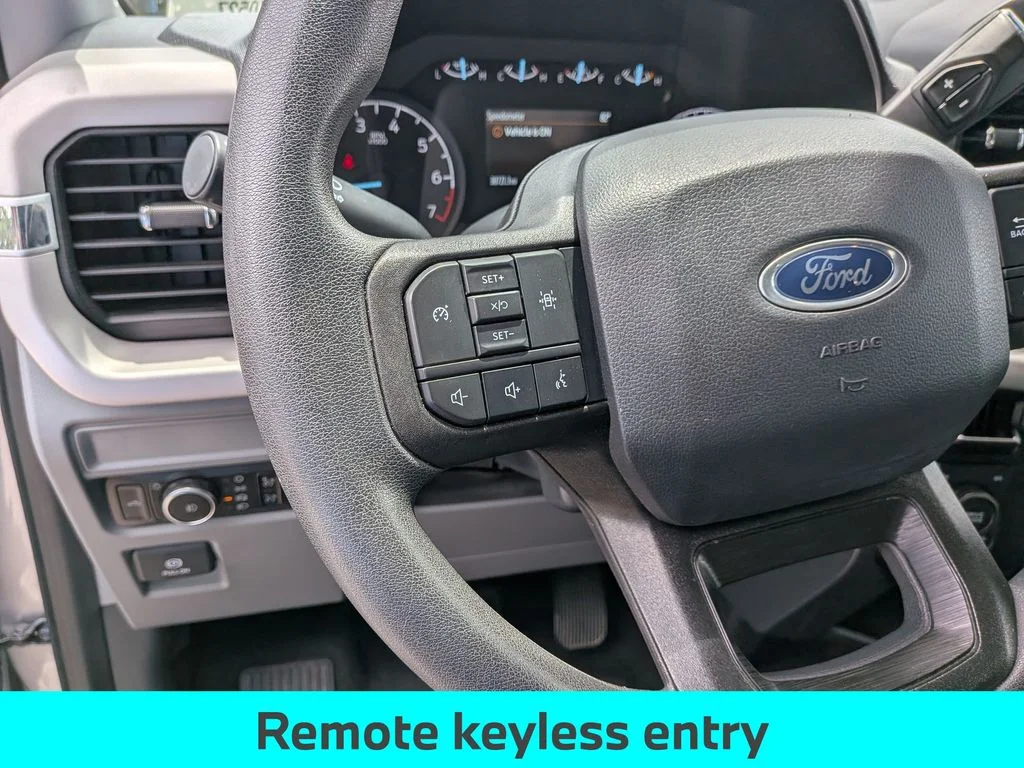Used 2023 Silver Ford XLT image 24