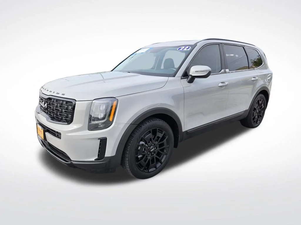 Used 2022 Gray Kia EX image 10