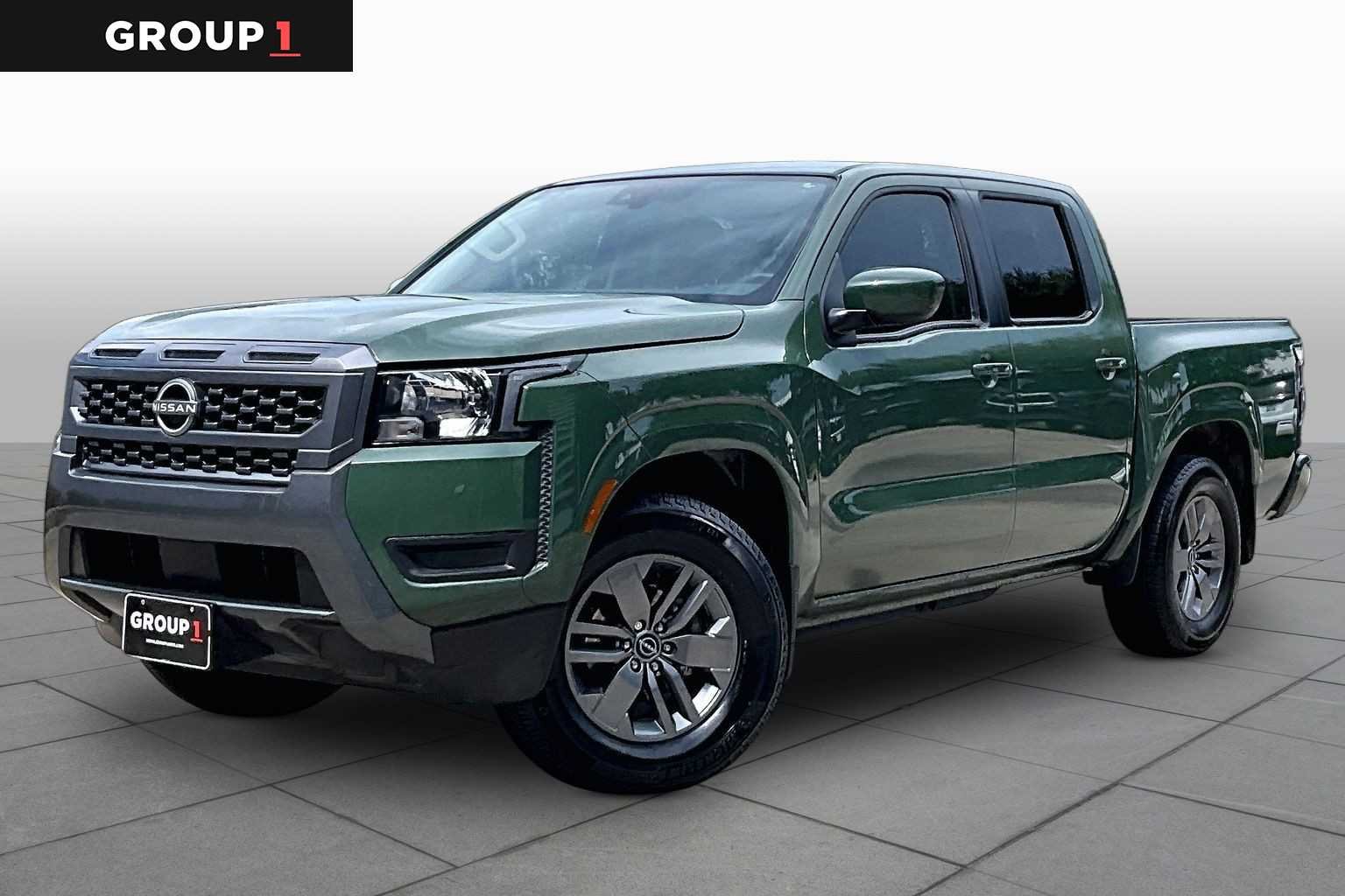 Certified Pre-Owned 2025 Nissan Frontier SV
