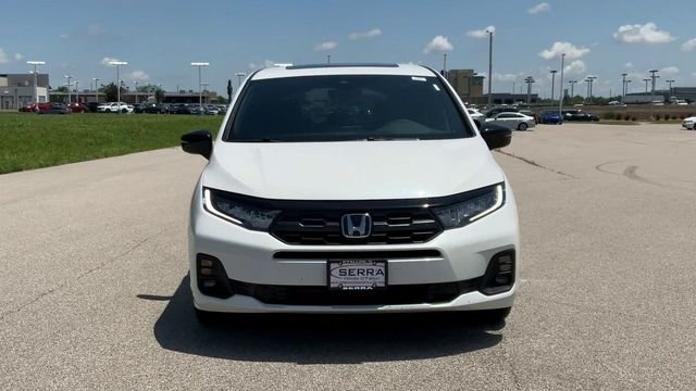 New 2026 Platinum White Pearl Honda Sport-L image 3