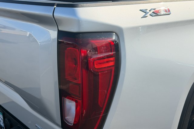 Used 2021 QUICKSILVER METALLIC GMC SLE image 8