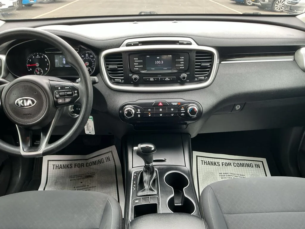 Used 2016 Black Kia LX image 20