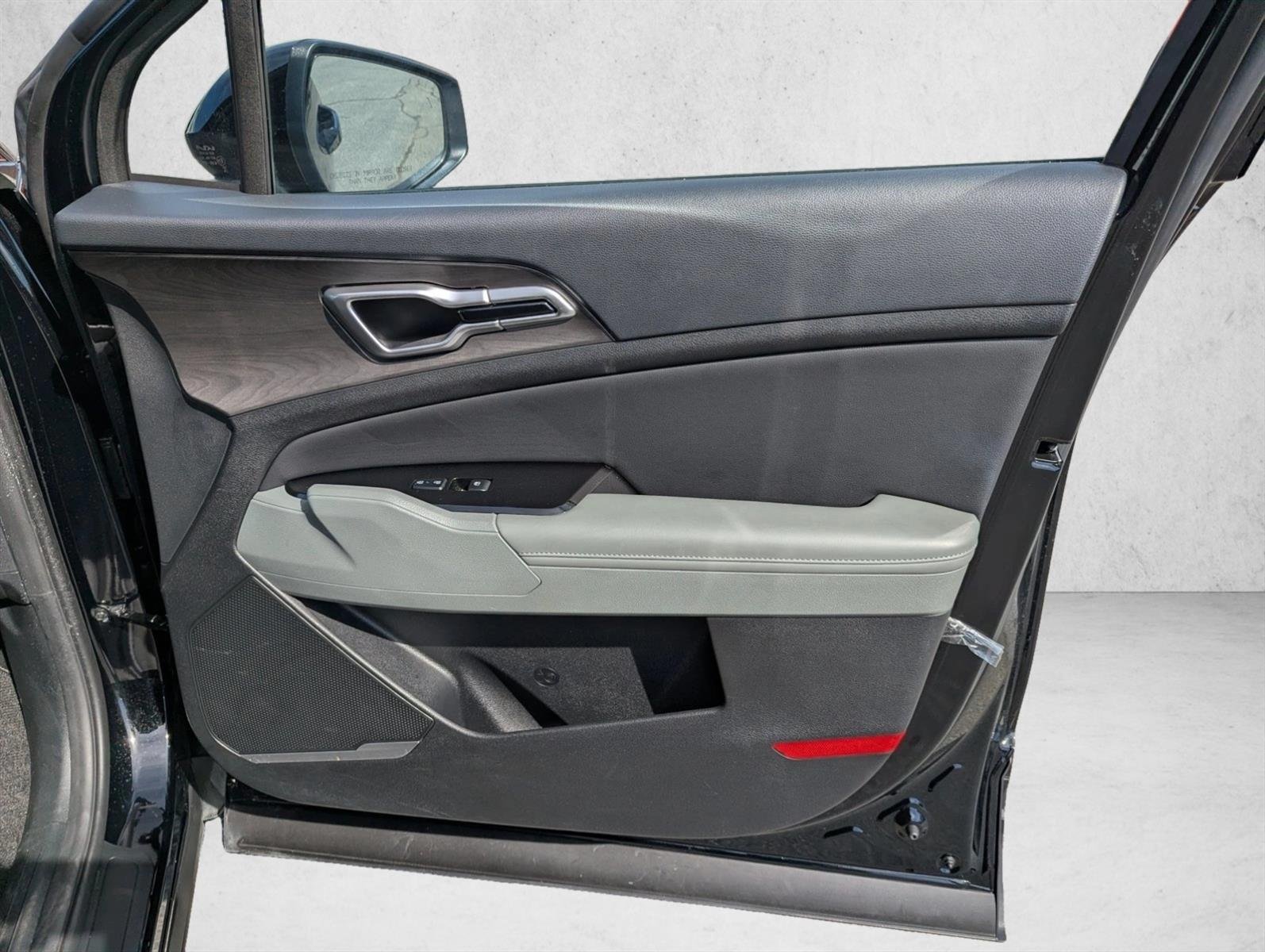 Used 2023 Ebony Black Kia X-Line image 27