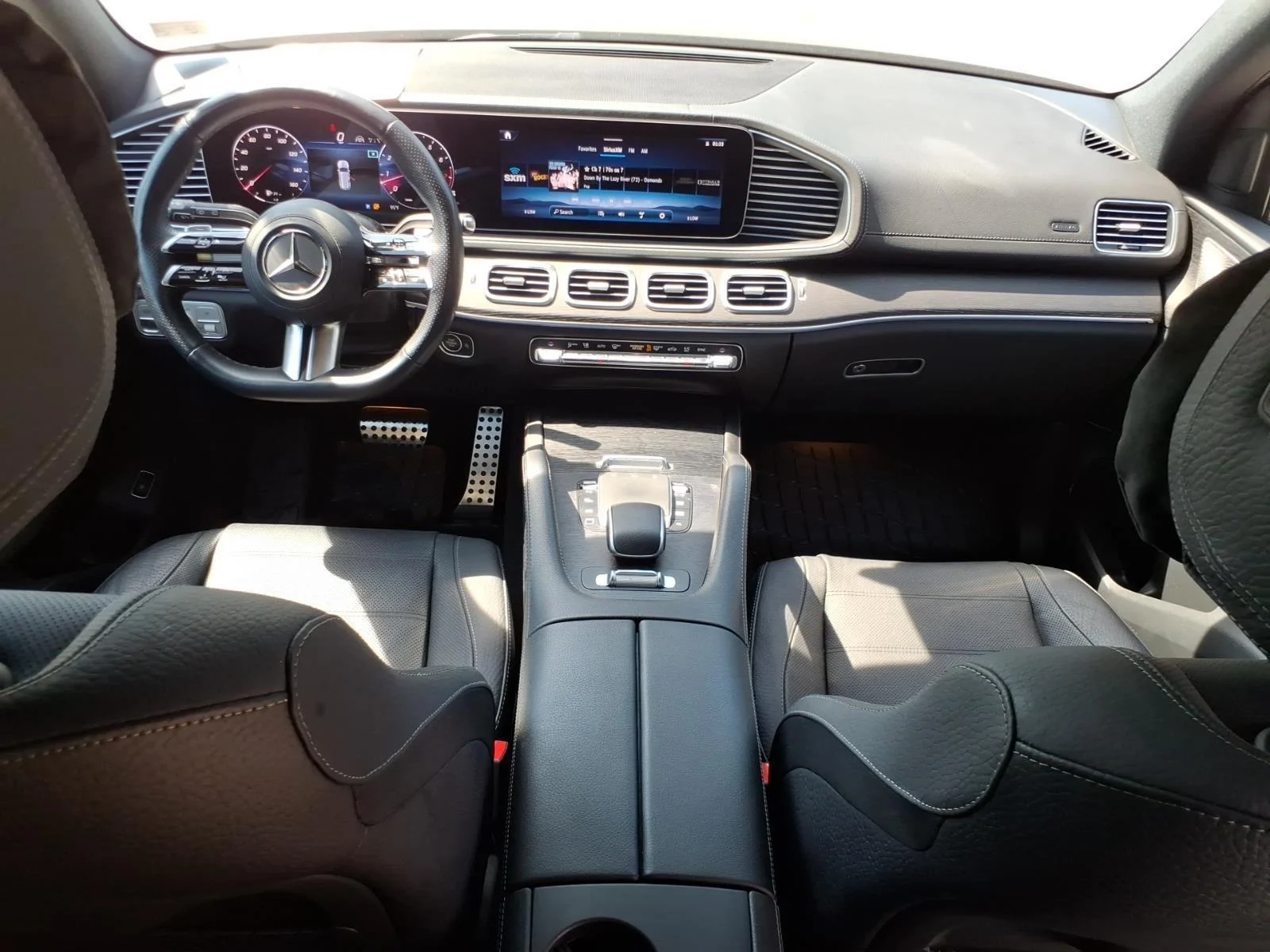 Certified Used 2025 Black Mercedes-Benz GLS 580 image 29