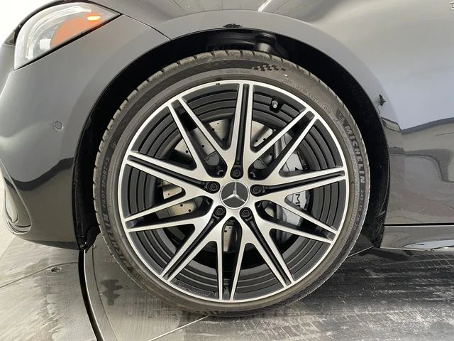 New 2026 Obsidian Black Metallic Mercedes-Benz C 43 AMG® image 11