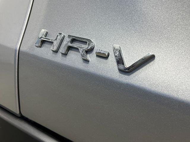 New 2027 Solar Silver Metallic Honda LX image 7