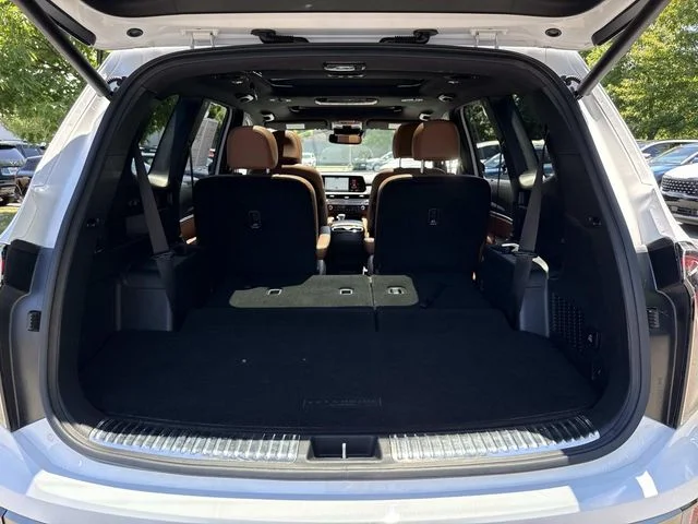 Used 2023 White Kia SX X-Pro image 29