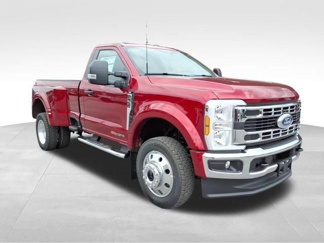 New 2026 Ruby Red Metallic Tinted Clearcoat Ford F-450® XLT image 13