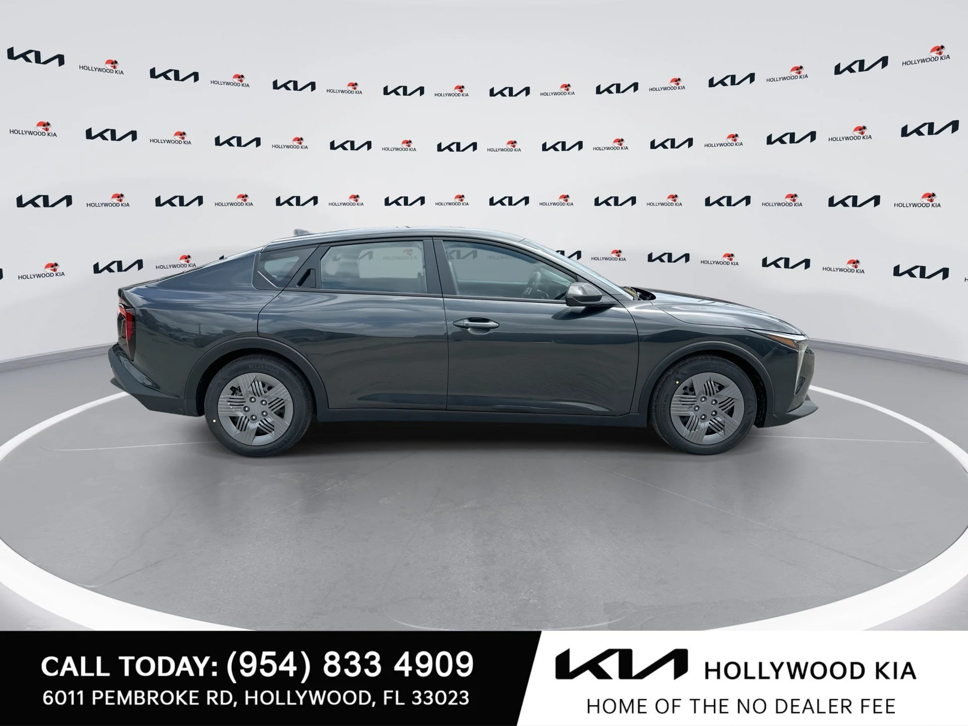 New 2026 Interstellar Gray Kia LX image 9