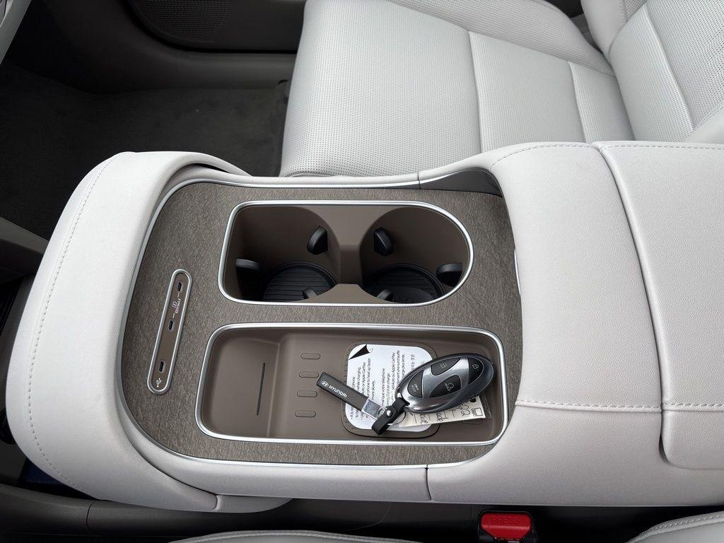 New 2026  Hyundai SEL Premium FWD image 29