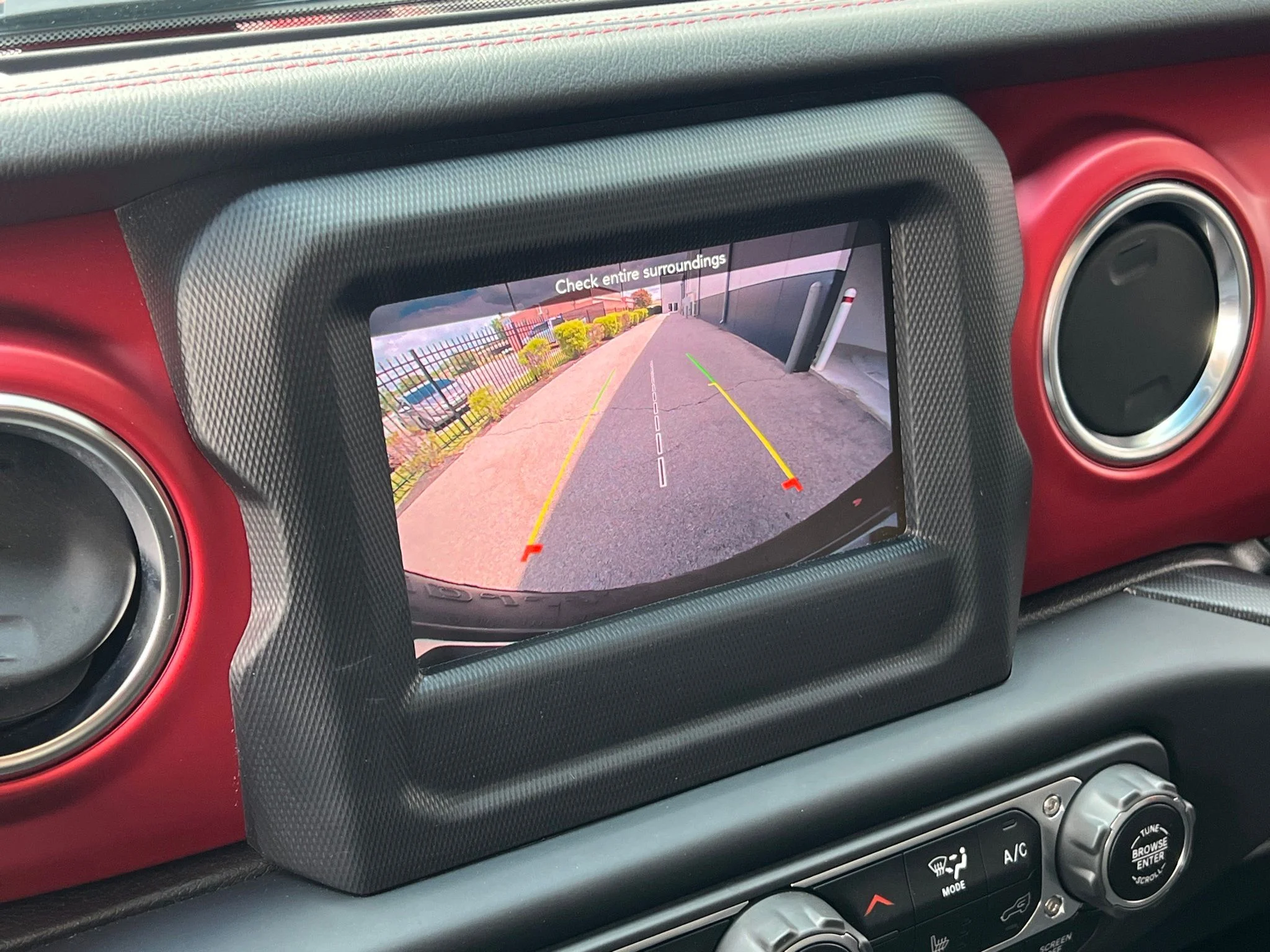 Used 2021 Red Jeep Rubicon image 21
