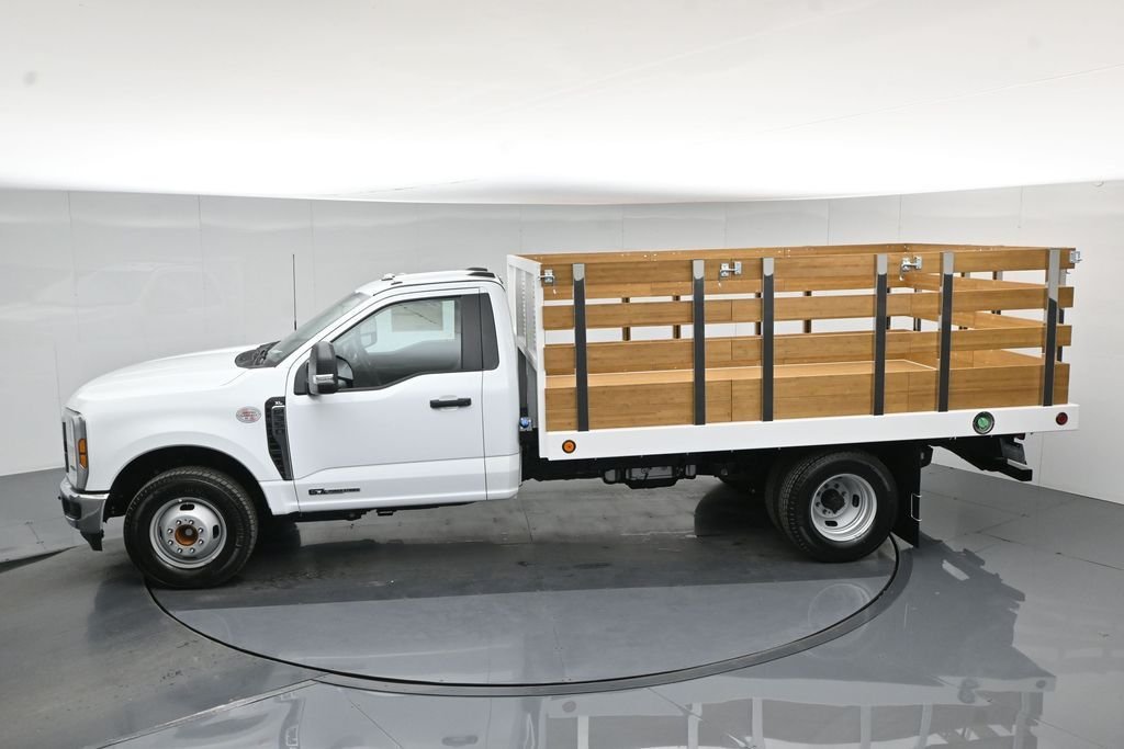New 2026 Oxford White Ford XL image 33