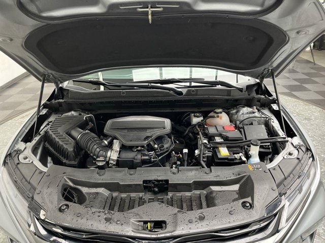 Used 2025 Sterling Gray Metallic Chevrolet RS image 33