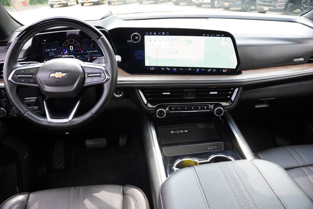 2026 Chevrolet Suburban High Country - Photo 22