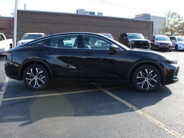 Used 2024 Black Toyota XLE image 5