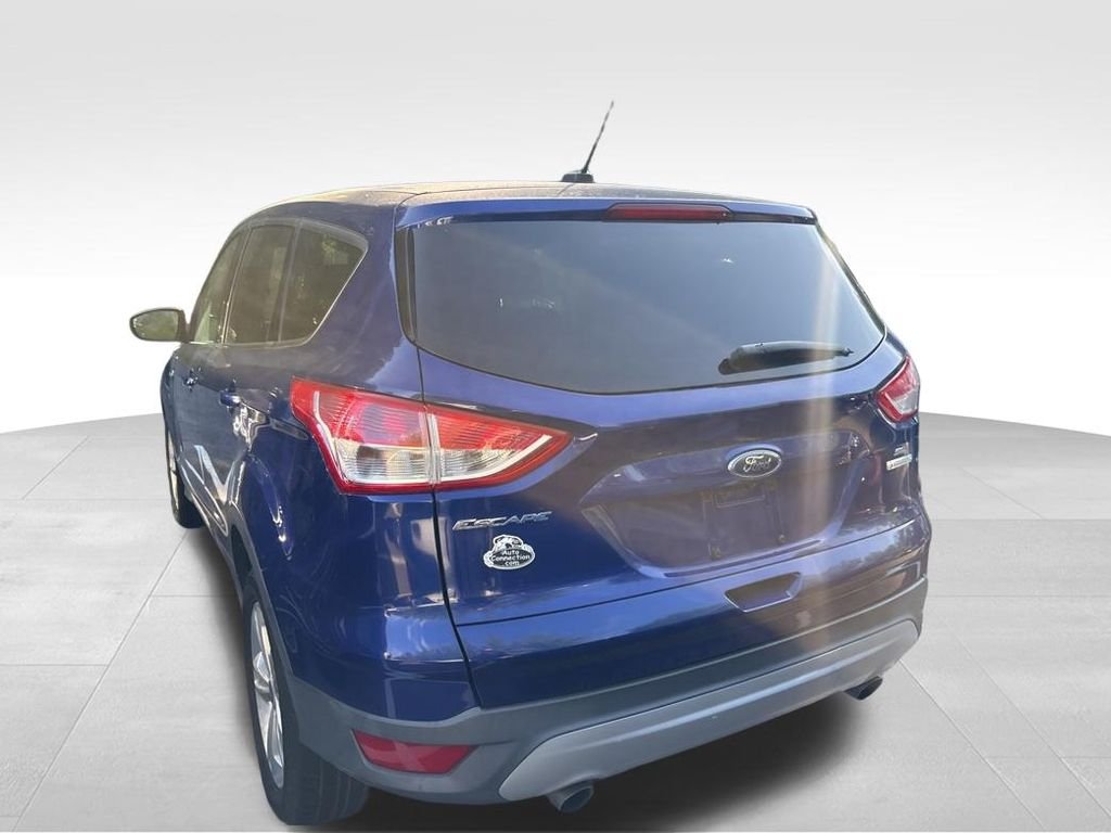 Used 2014 Blue Ford SE image 14